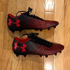 Under Armour Clutch Fit Force Cleats